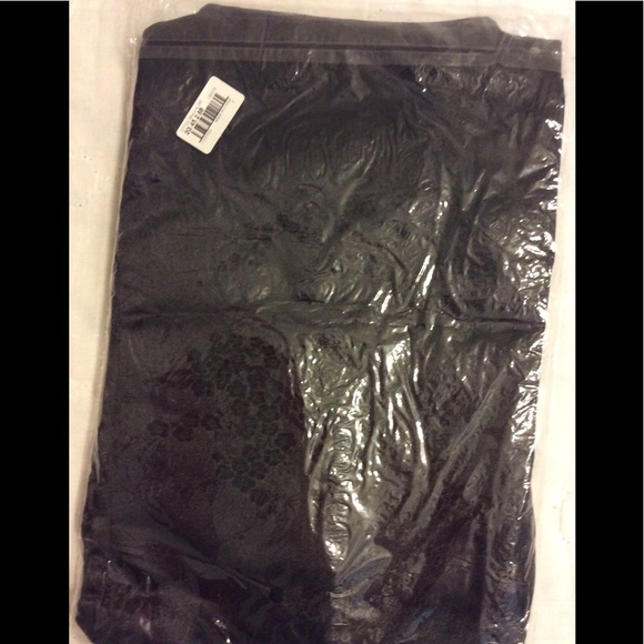 Exotic Dress - Picture 4 of 12